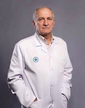 Врач